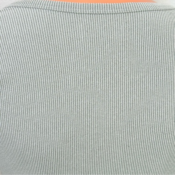 Y2K Hollister Henley Top S Gray Ribbed Knit Scoop Neck Bella 90s Grunge Preppy - Picture 4 of 9